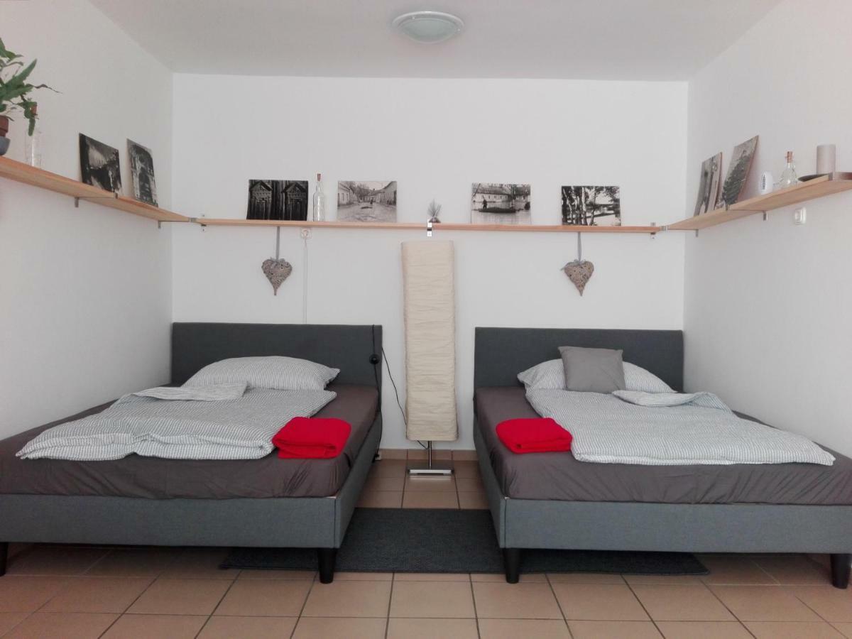 Borálom Apartman Tokaj Exterior foto